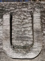 U